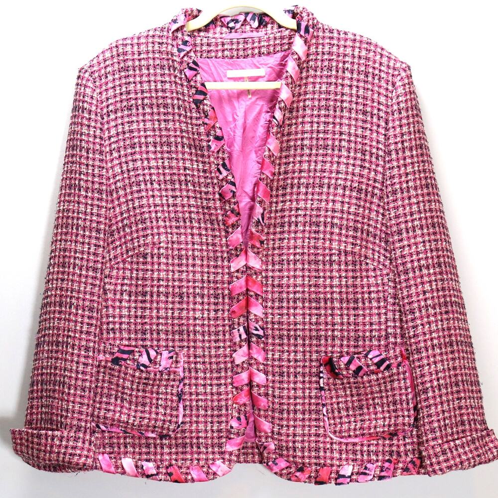 Basler Pink Tweed Jacket Ribbon Trim European‎ Size 46